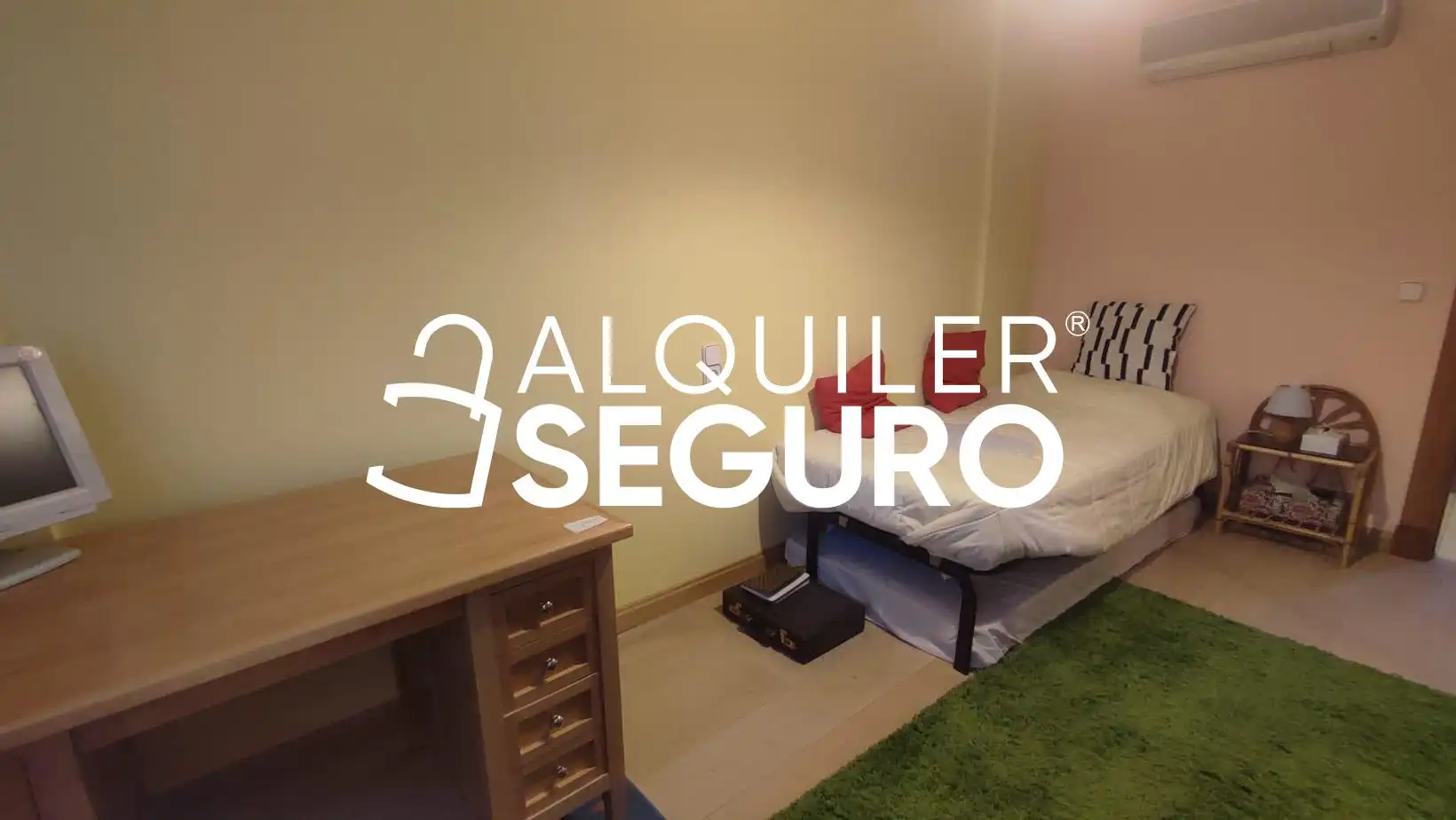 Habitación de Casa o chalet de alquiler en Madrid con Aire acondicionado y Calefacción