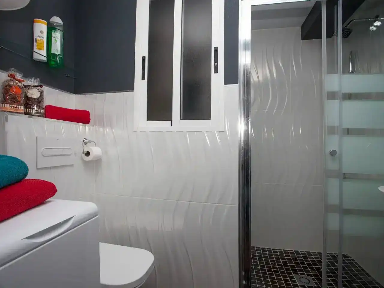 Badezimmer von Wohnungen zur Miete in Alcantarilla