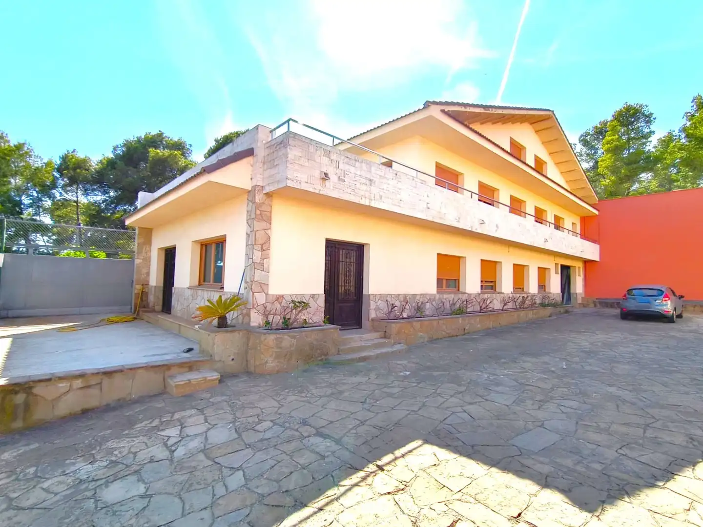 Exterior view of Houses for sale in Castelldefels  with Heating, Private garden and Terrace
