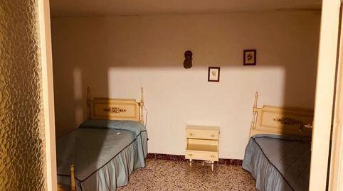 Foto 5 de Piso en venta en Calle Generales Pacheco, 10, Alcuéscar, Cáceres