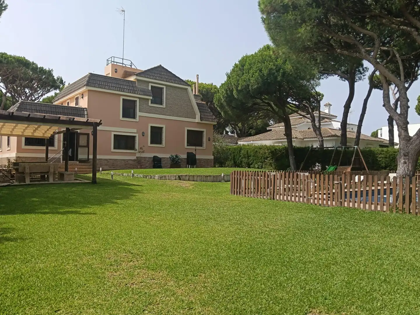 Jardí de Casa o xalet en venda en Conil de la Frontera amb Aire condicionat, Jardí privat i Terrassa