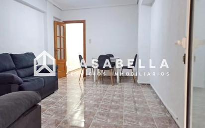 Flat for sale in  Valencia Capital  with Air Conditioner