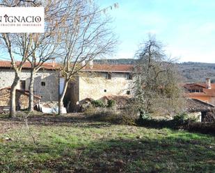 Casa o xalet en venda en Merindad de Sotoscueva amb Jardí privat