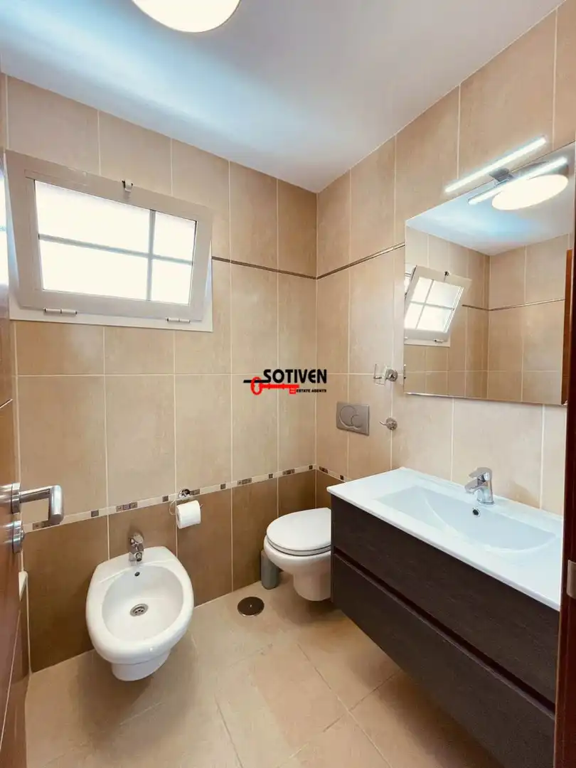 Baño de Casa o chalet de alquiler en Arona con Terraza