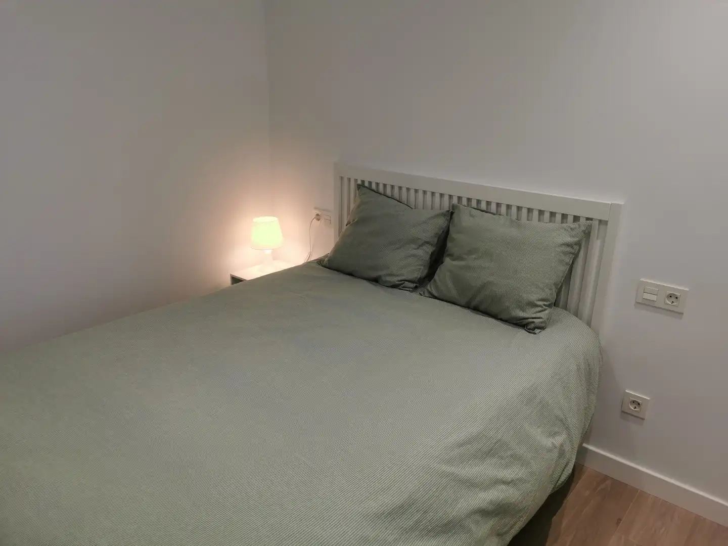 Habitación de Piso en venta en León Capital  con Calefacción, Parquet y Trastero