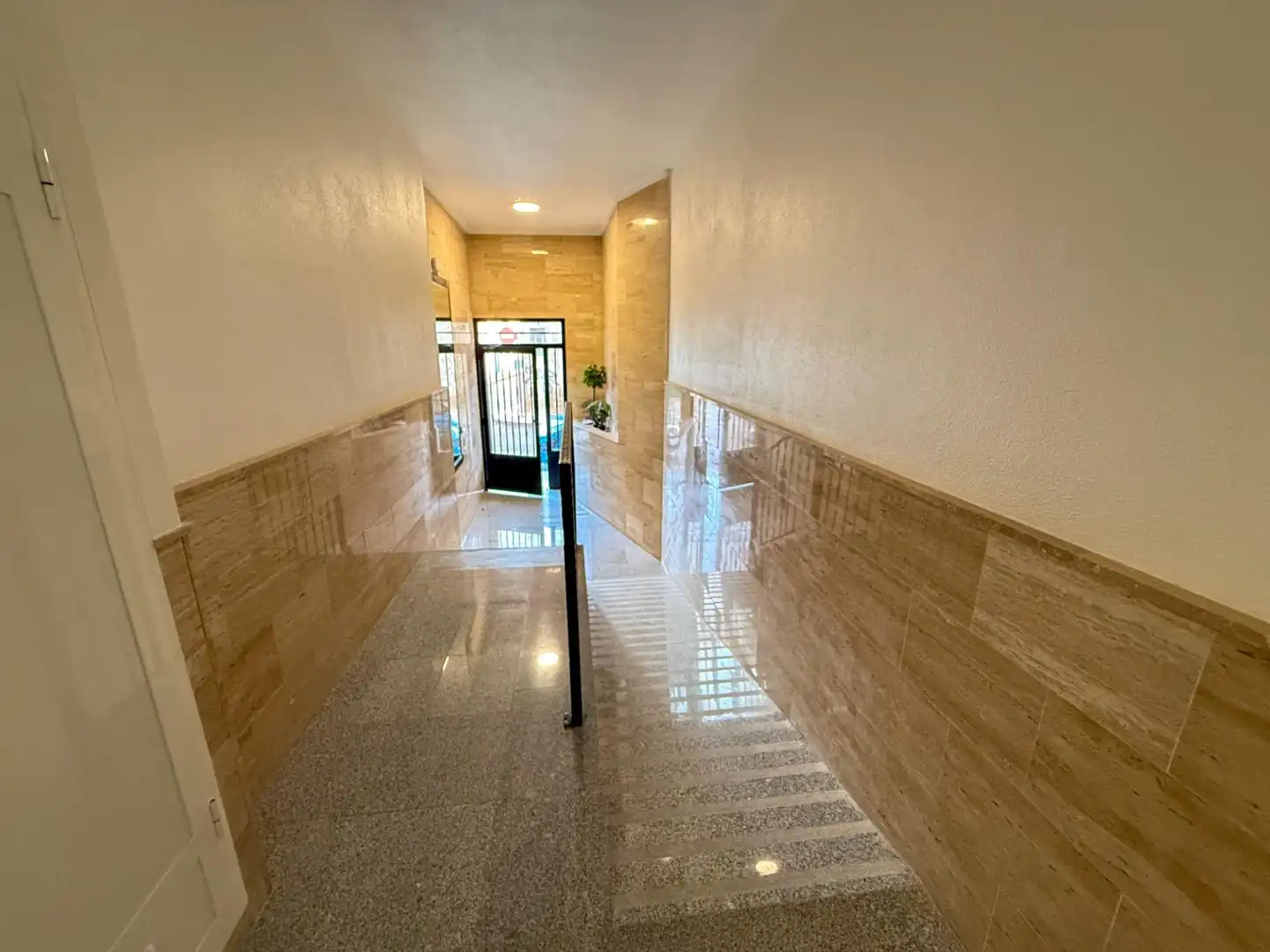 Dúplex en venta en Cox con Terraza, Trastero y Amueblado
