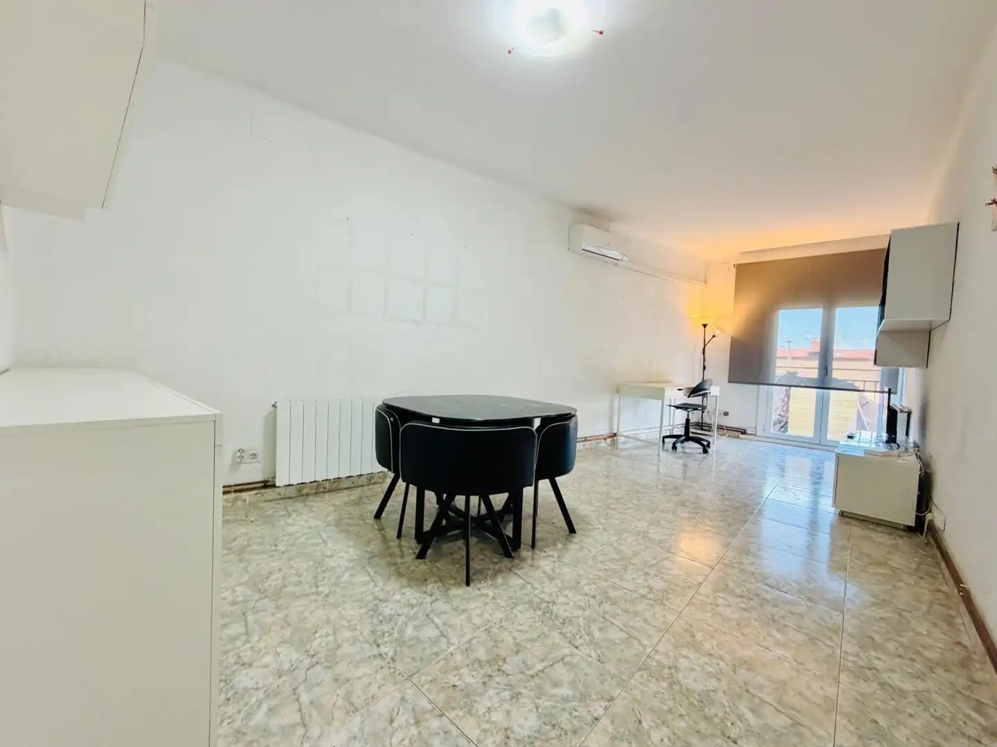 Living room of Flat for sale in Sabadell  with Heating, Storage room and Furnished