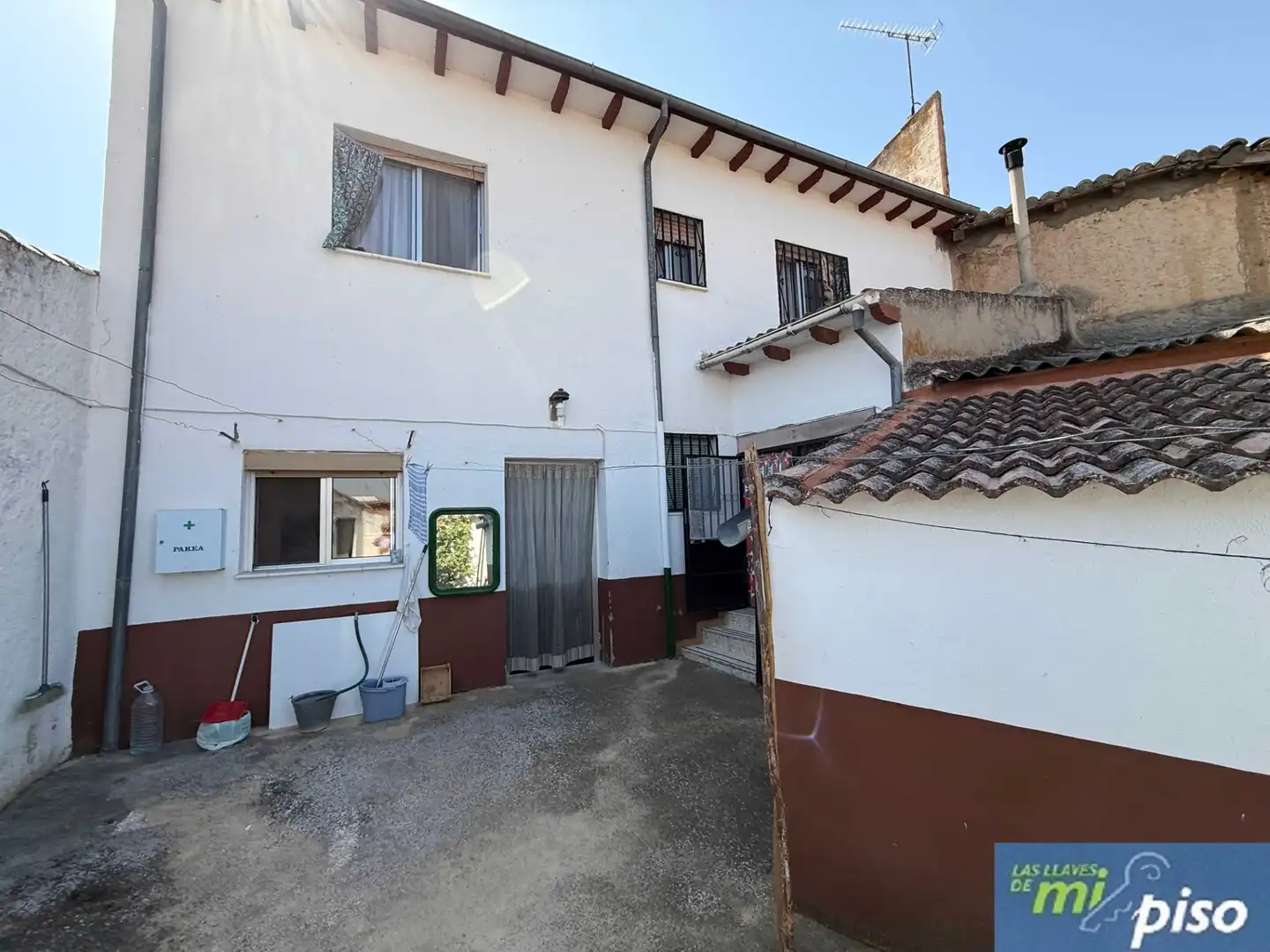 Vista exterior de Casa o chalet en venta en Pollos con Calefacción, Jardín privado y Terraza