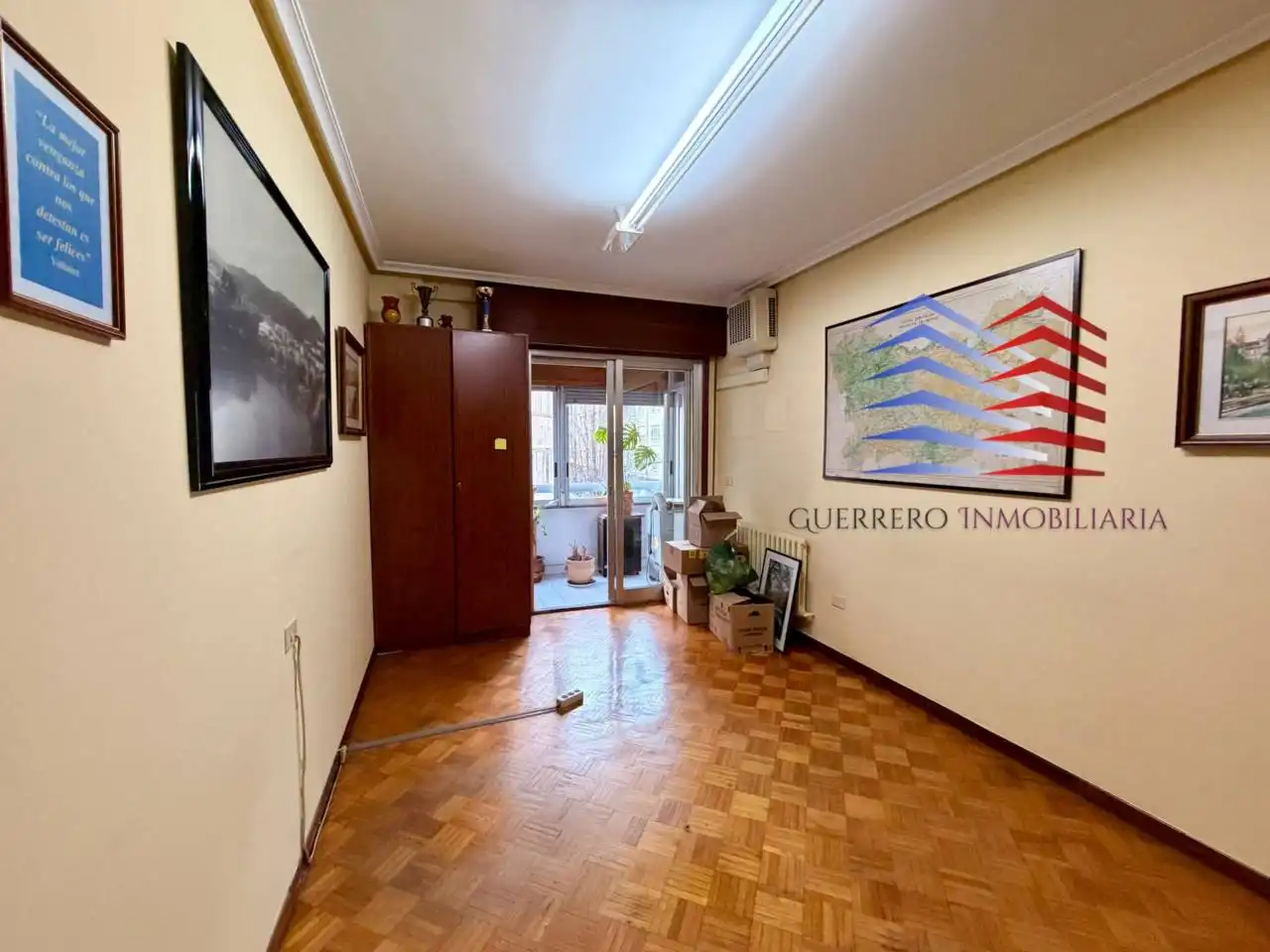 Piso en venta en Ourense Capital  con Calefacción, Trastero y Balcón