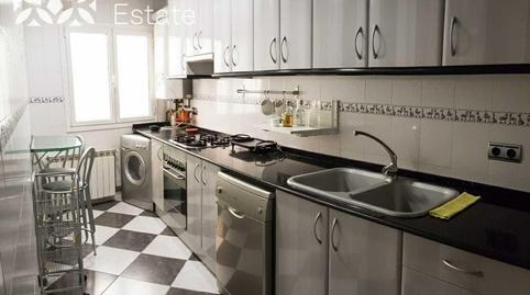 Foto 2 de Piso de alquiler en Carrer de Chopin, La Font de la Guatlla,  Barcelona Capital