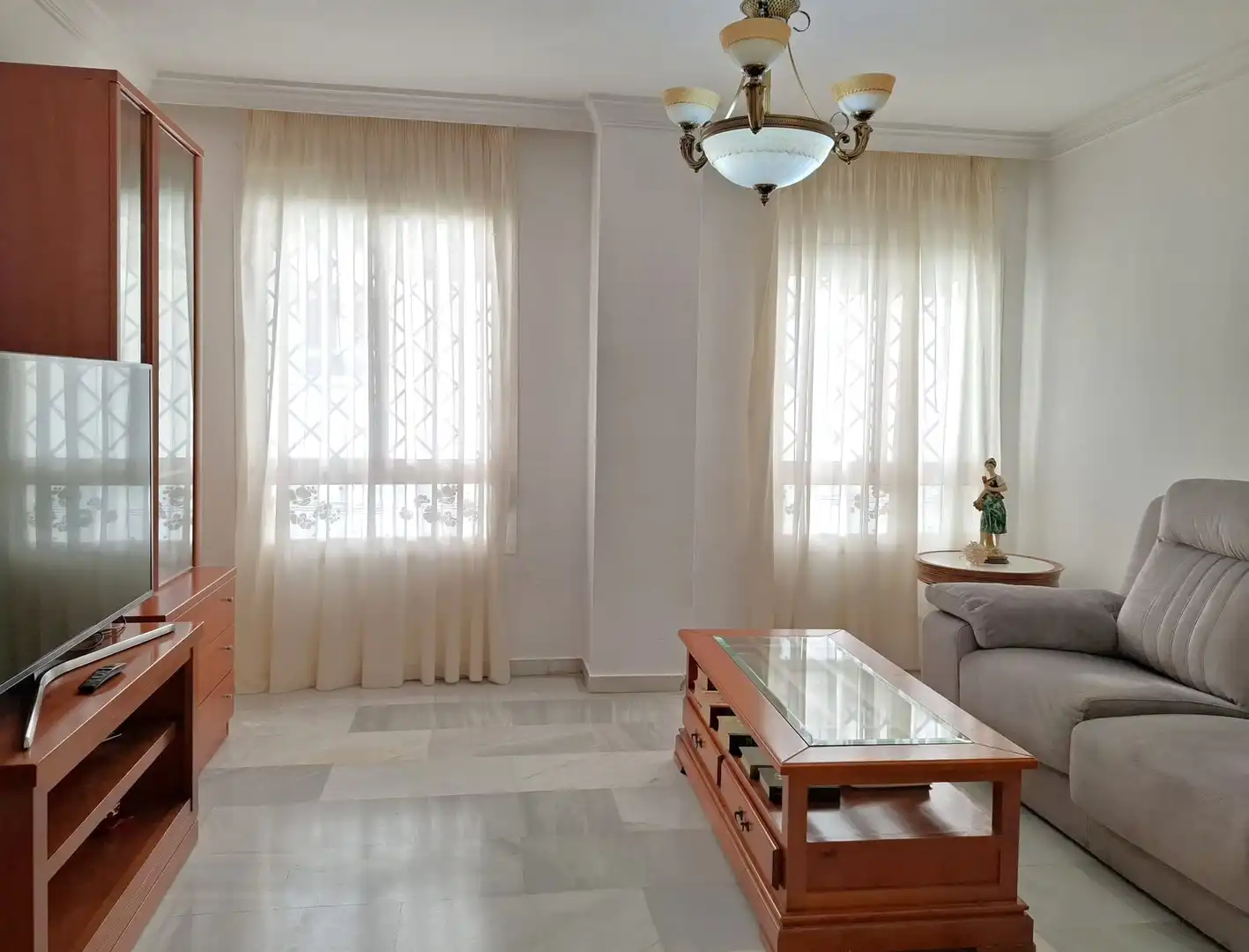 Sala d'estar de Pis de lloguer en Málaga amb Aire condicionat, Moblat i Forn