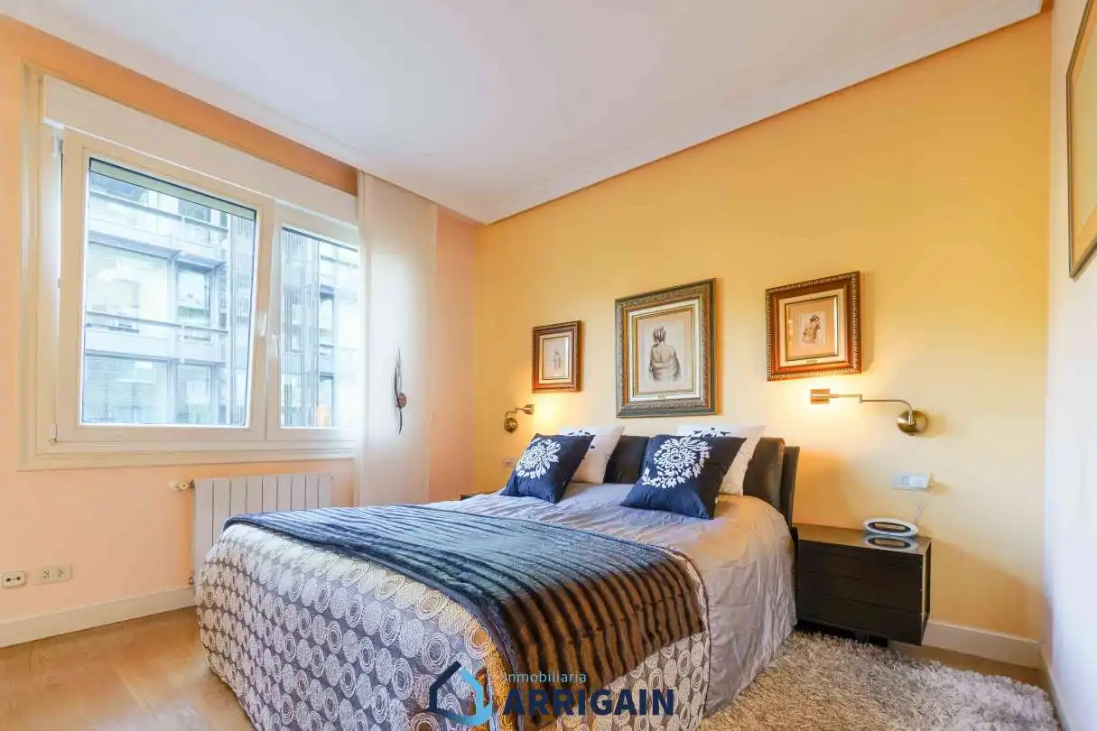 Habitación de Piso en venta en Donostia - San Sebastián  con Aire acondicionado, Calefacción y Terraza