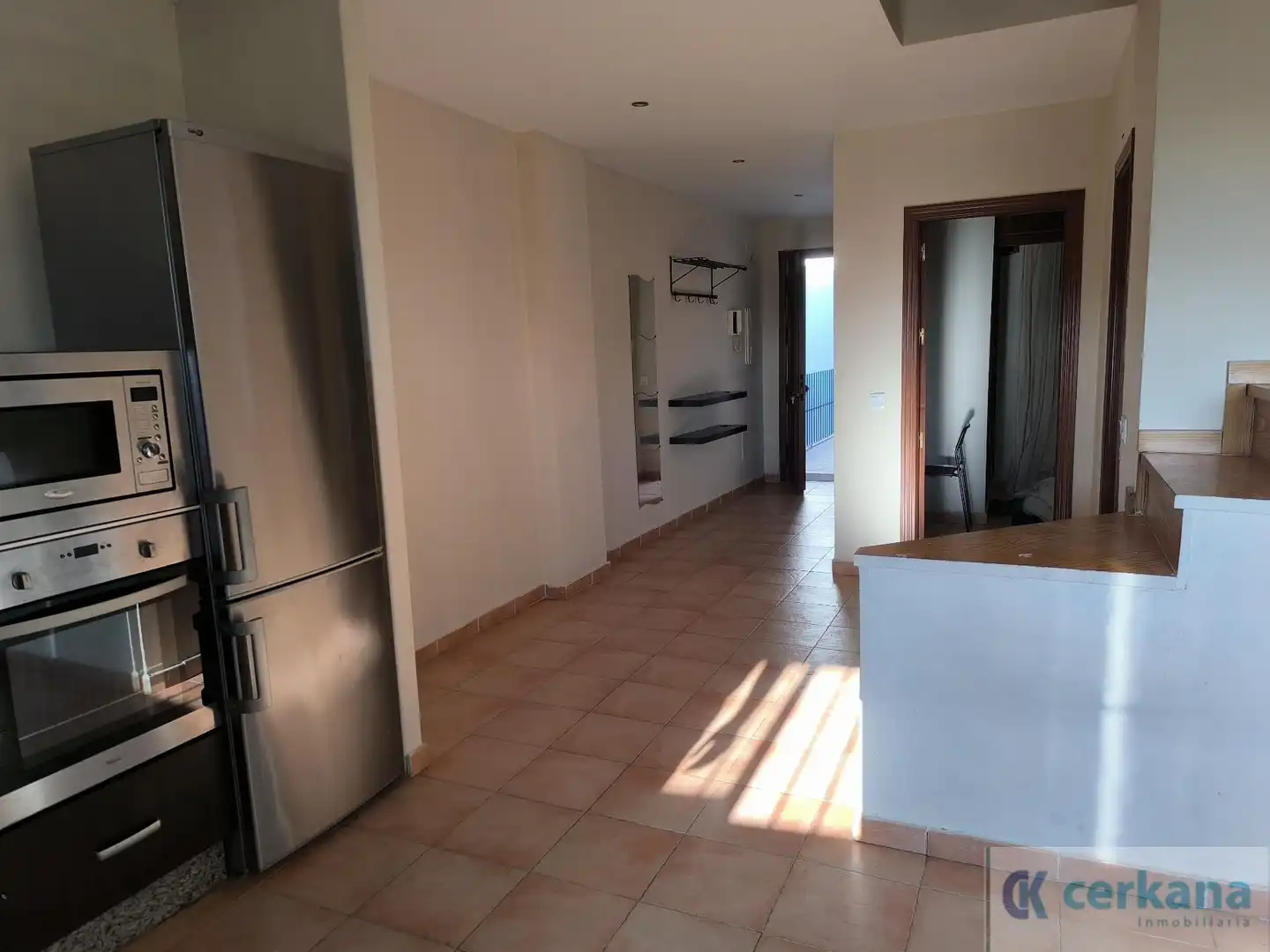 Küche von Wohnung zur Miete in Sanlúcar la Mayor mit Terrasse und Abstellraum