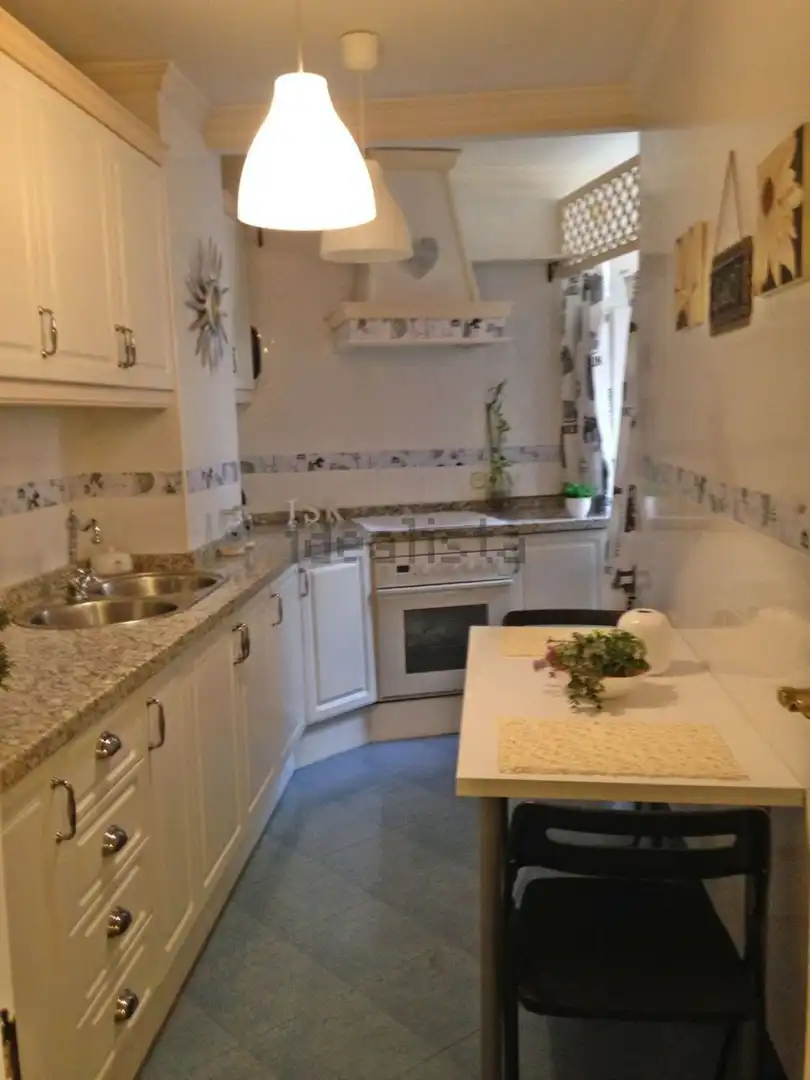 Cocina de Piso en venta en Carretera de Cádiz