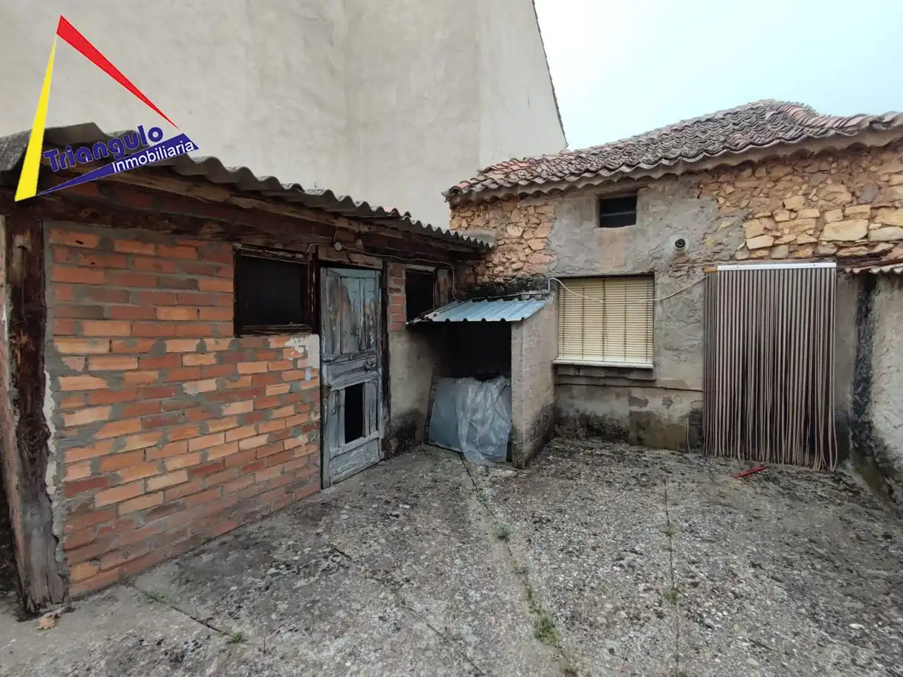 Vista exterior de Casa o chalet en venta en Lastras de Cuéllar