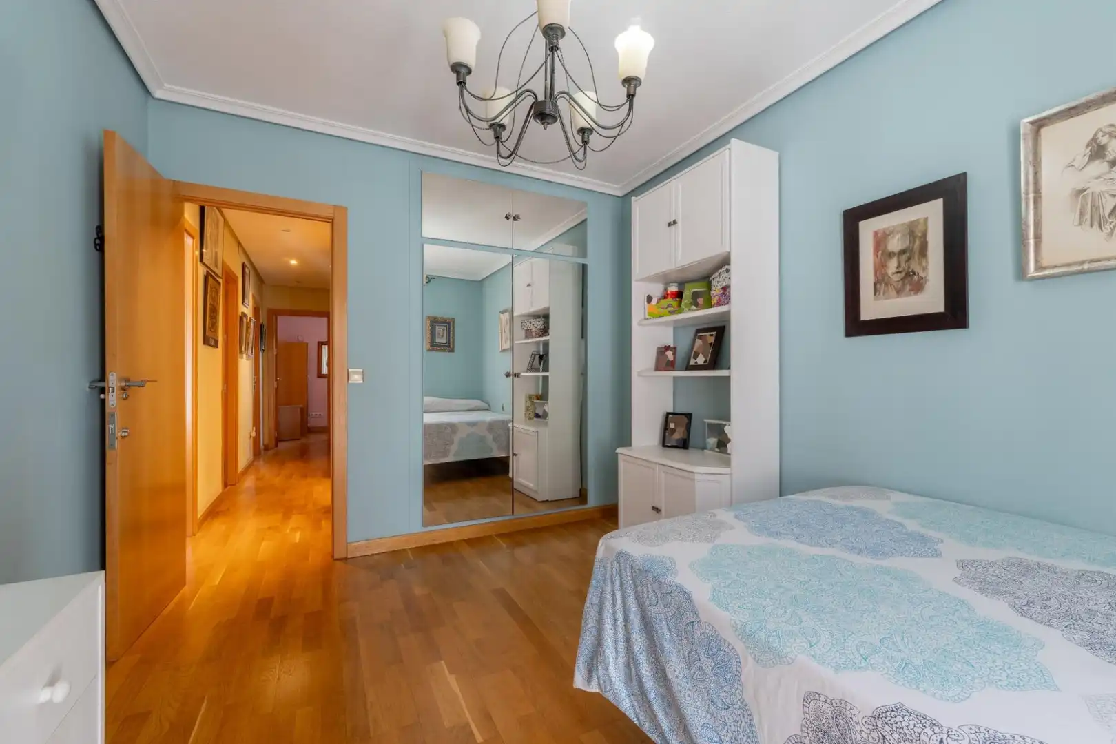 Bedroom of Detached homes for sale in Córdoba  with Air Conditioner, Heating and Storage room