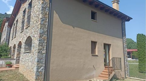 Foto 3 de Casa adosada en venda a Paseo Meridià Verd, Vallfogona de Ripollès, Girona
