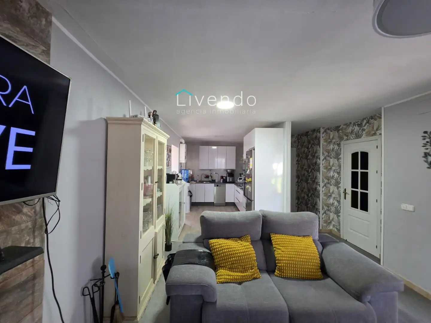 Sala d'estar de Casa o xalet en venda en Chiclana de la Frontera amb Aire condicionat, Traster i Piscina