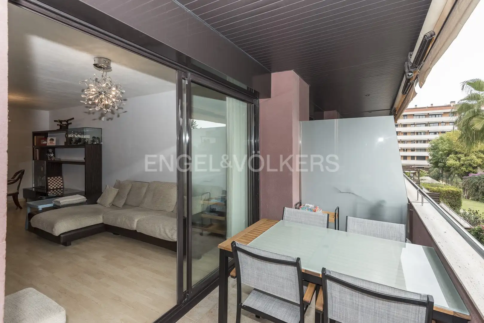 Terrace of Flat for sale in Vilanova i la Geltrú  with Air Conditioner, Heating and Private garden