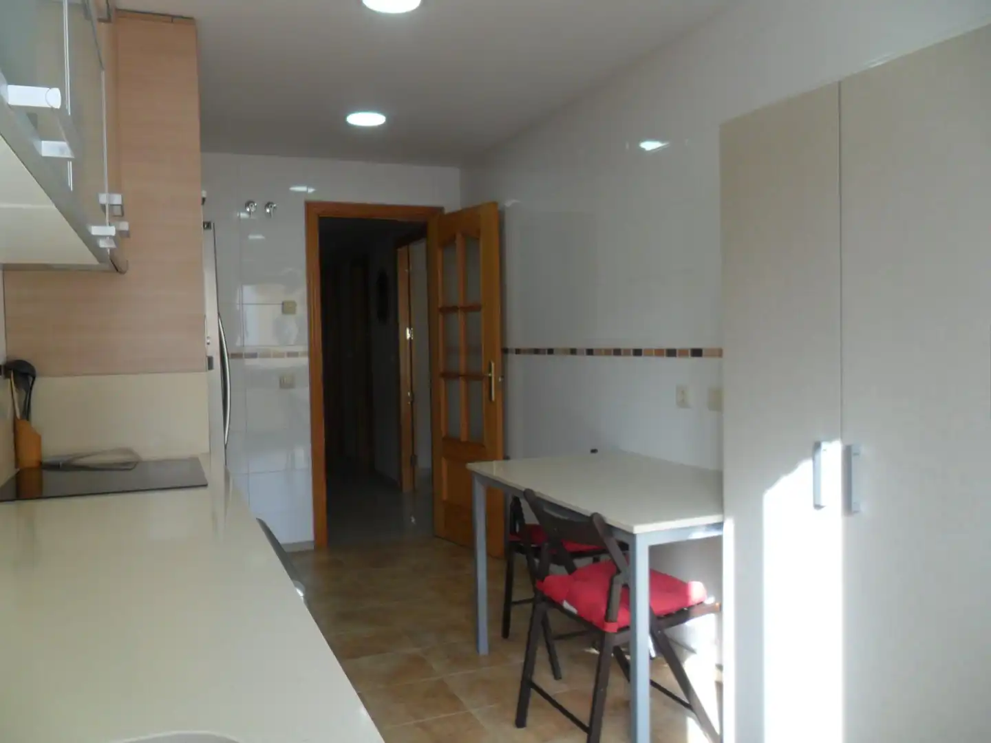 Cuina de Casa adosada de lloguer en Ogíjares amb Terrassa, Traster i Moblat