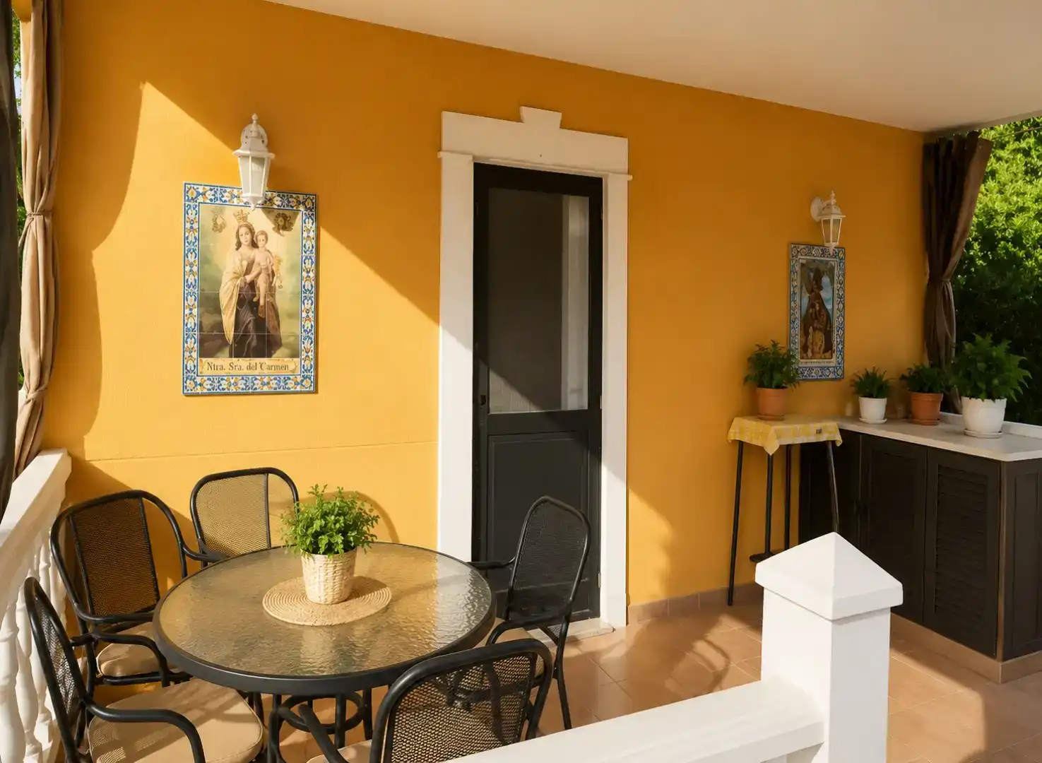 Terrassa de Casa o xalet en venda en La Guardia de Jaén amb Aire condicionat, Piscina i Balcó