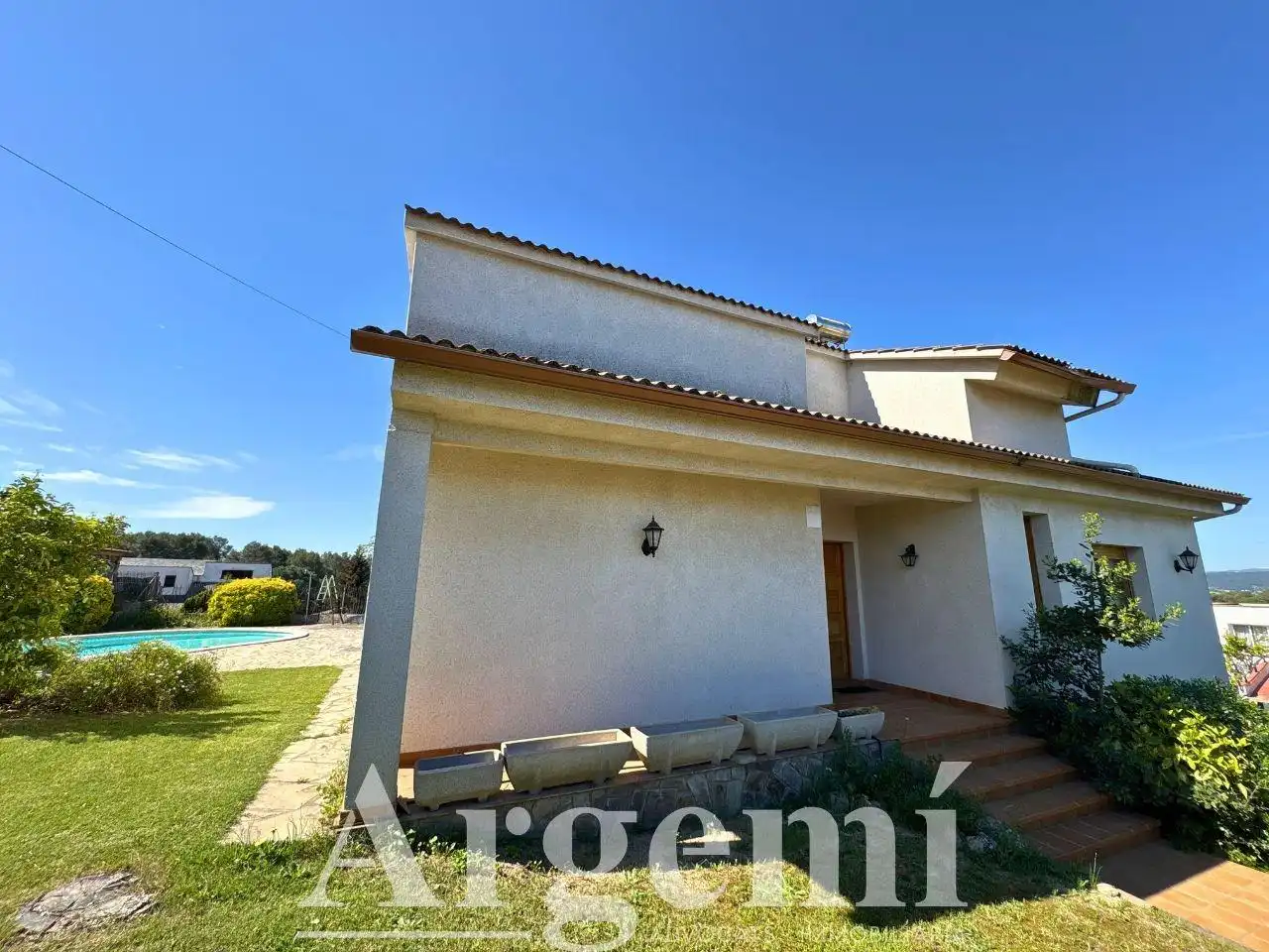 Vista exterior de Casa o xalet en venda en Palau-solità i Plegamans amb Aire condicionat, Calefacció i Jardí privat