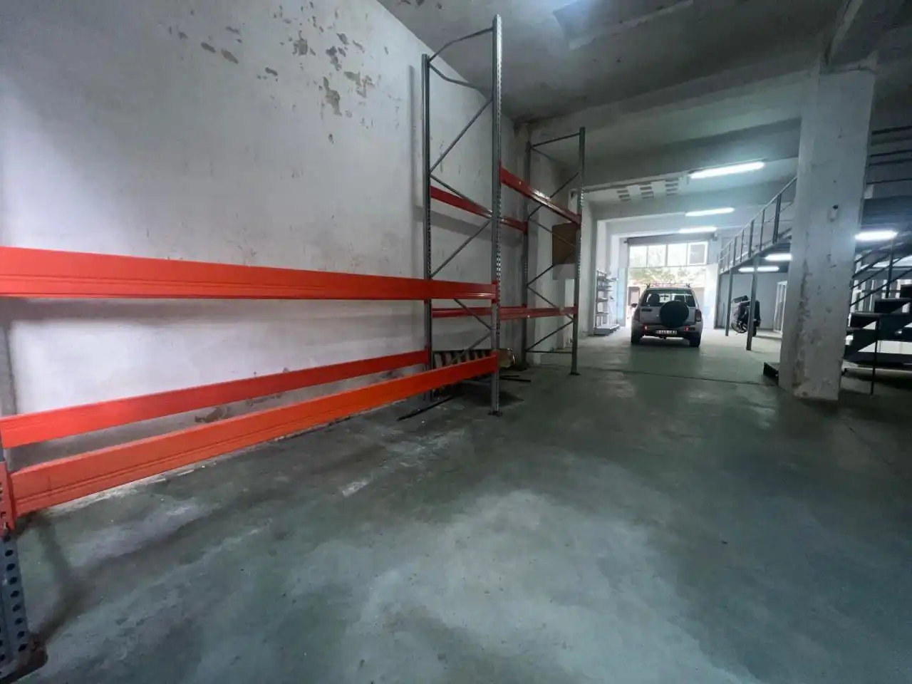 Commercial properties for sale in Avenida Avenida de portugal, 123, A Carballeira