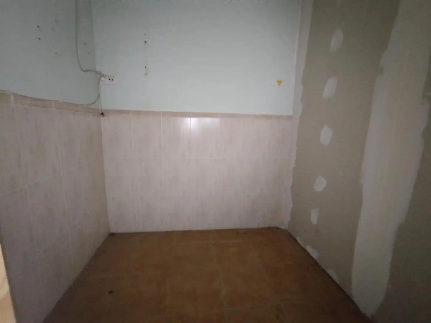Commercial properties for sale in Massamagrell