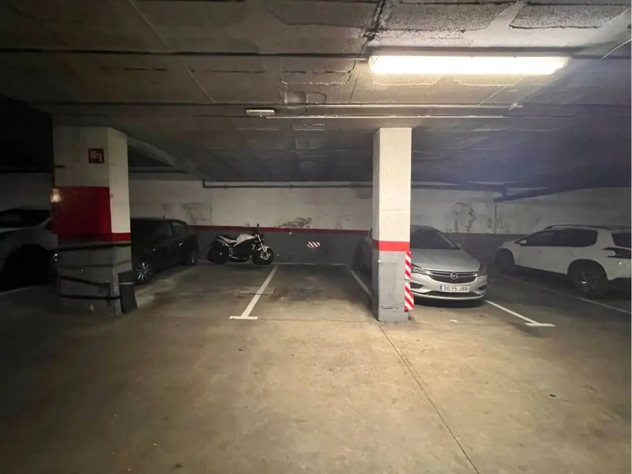Parkplatz von Wohnung zum Verkauf in Sabadell mit Heizung, Terrasse und Balkon