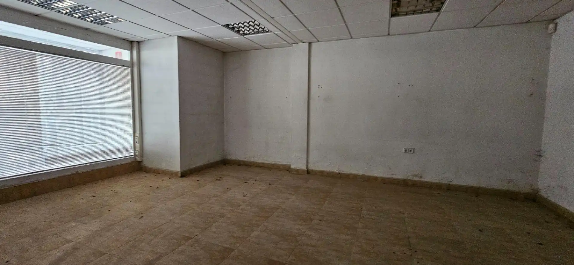 Local comercial en venda a Casco Urbano, imagen 17