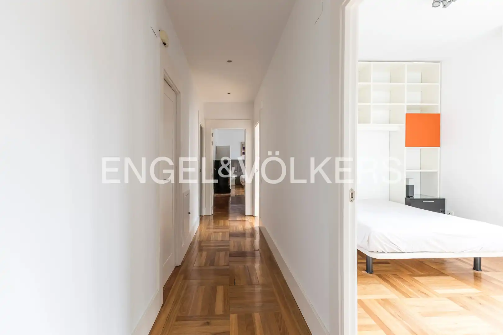 Wohnung zur Miete in Madrid mit Klimaanlage, Heizung und Parkett