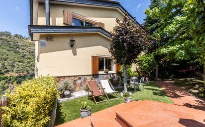 Garden of House or chalet for sale in Castellar del Vallès  with Air Conditioner, Heating and Private garden