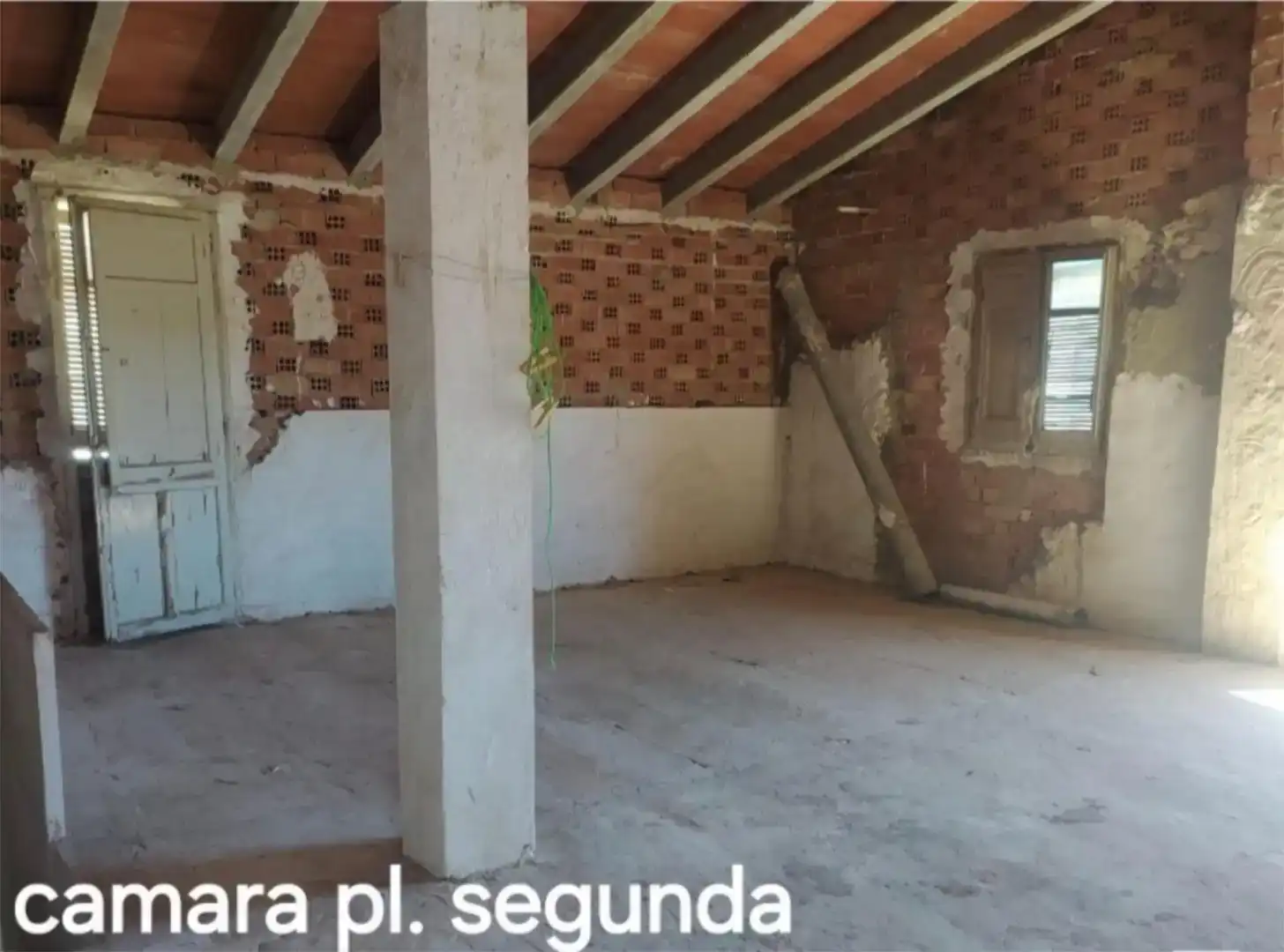 Piso en venta en Anna con Balcón