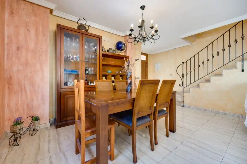 Comedor de Casa adosada en venta en Rojales con Aire acondicionado, Terraza y Amueblado