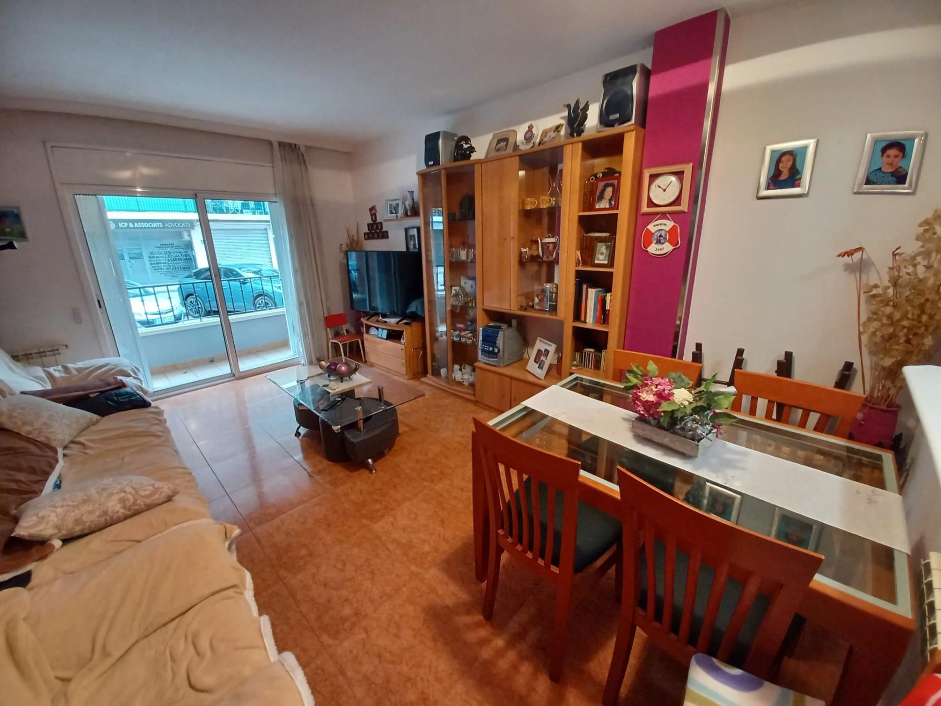 Sala d'estar de Planta baixa en venda en Pineda de Mar amb Terrassa i Balcó