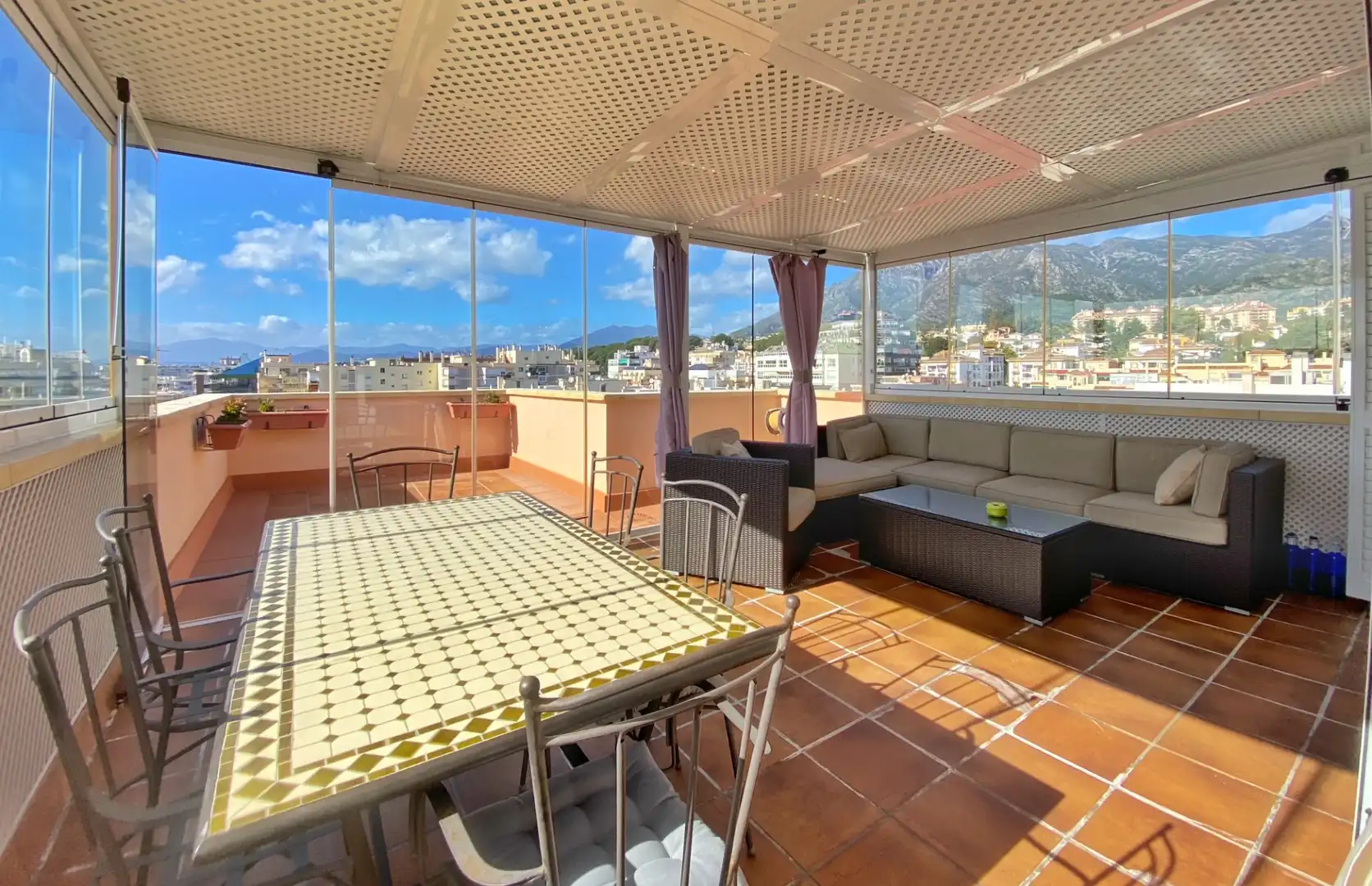 Terrassa de Àtic en venda en Marbella amb Aire condicionat, Terrassa i Forn