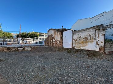 Wohnbaugrundstück zum Verkauf in Calle Bejarano Altamirano
