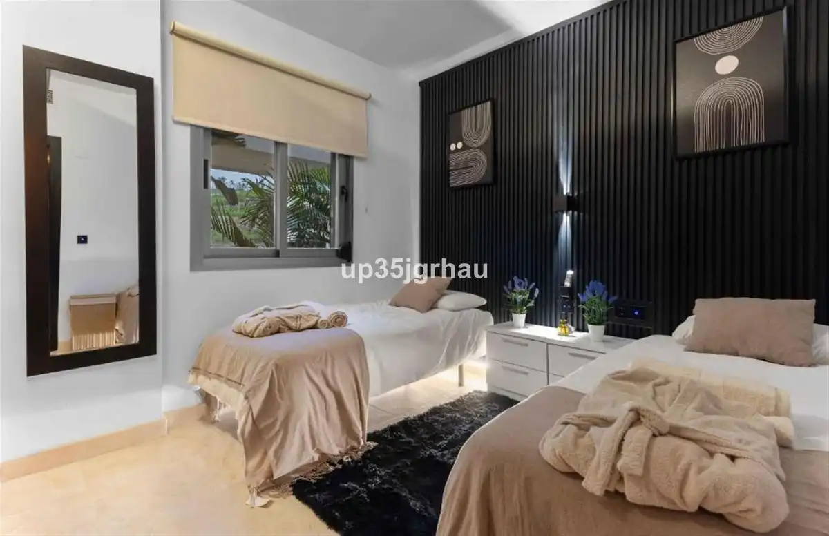 Apartment with lift for sale in Estepona Pueblo, imagen 7