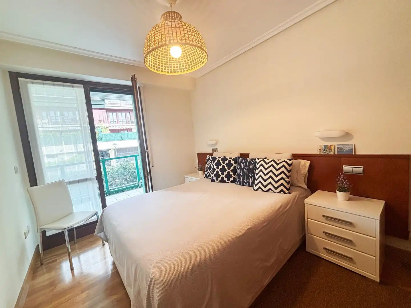Schlafzimmer von Wohnung zum Verkauf in Hondarribia mit Heizung, Abstellraum und Schwimmbad