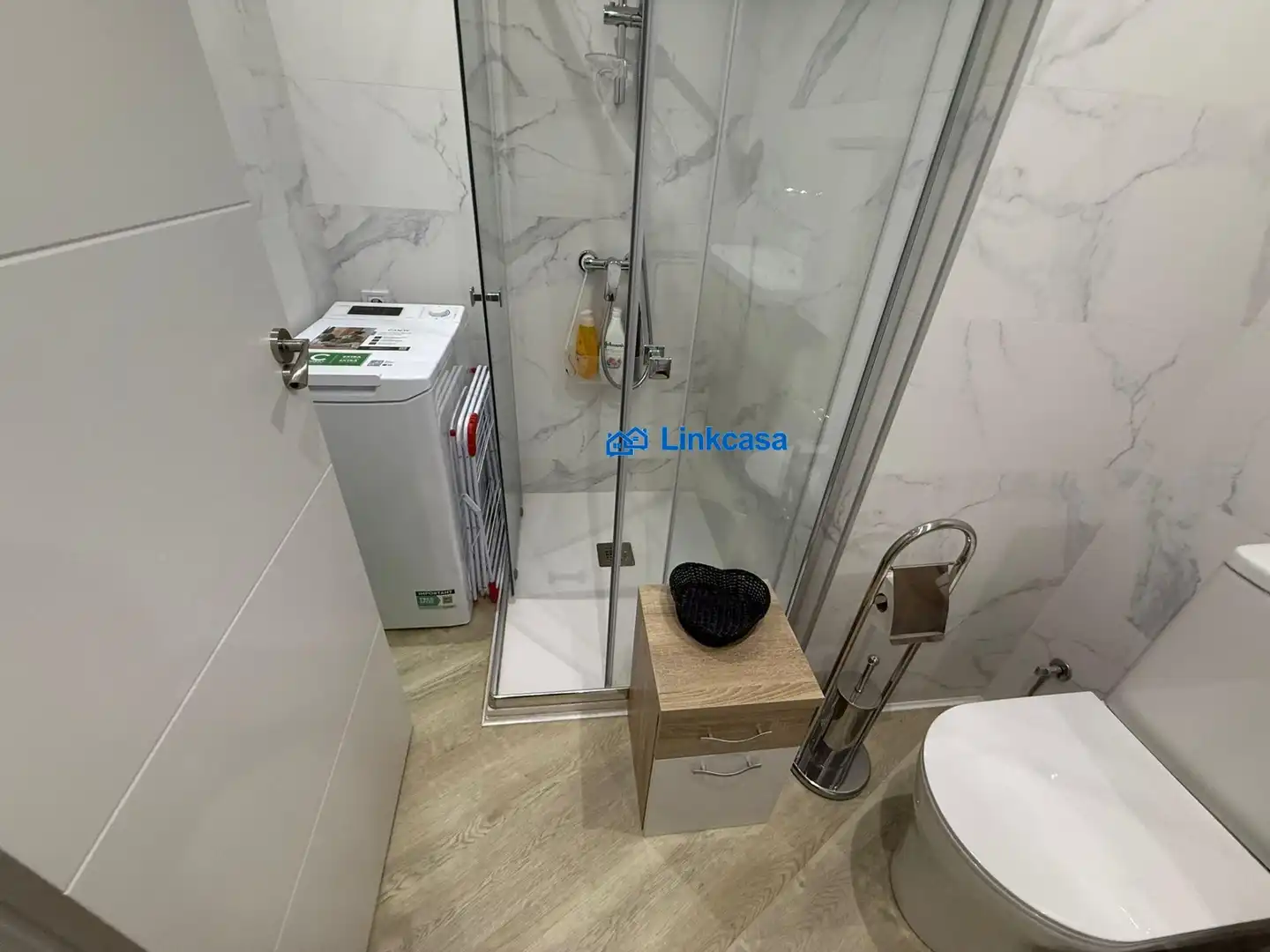 Baño de Piso en venta en Madrid con Aire acondicionado, Calefacción y Terraza