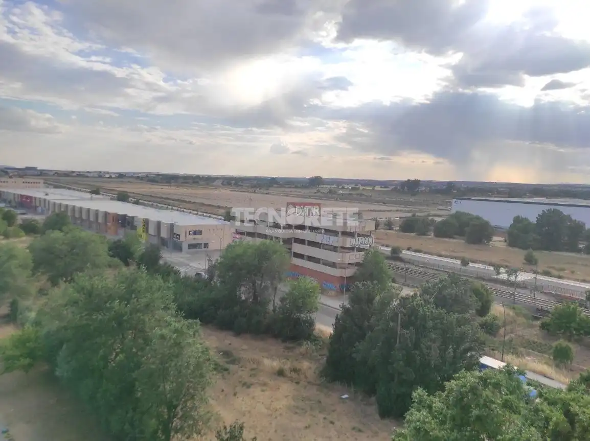 Parking de Piso en venta en Guadalajara con Calefacción