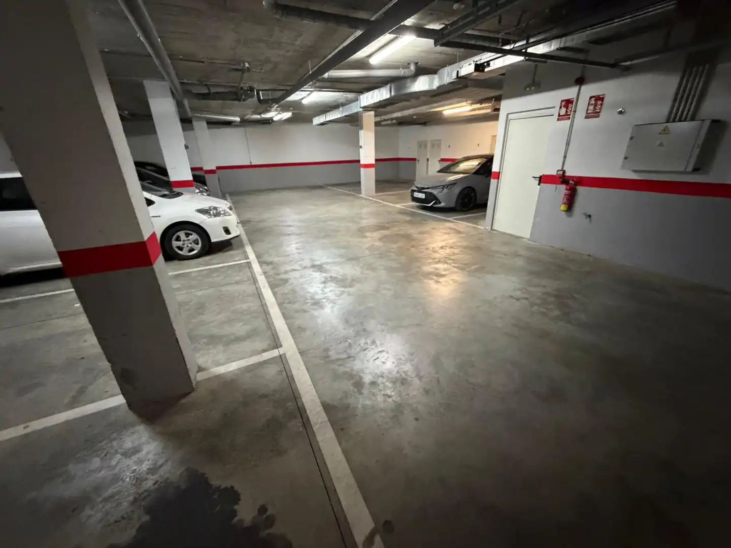 Parking de Piso en venta en Sevilla con Aire acondicionado, Trastero y Amueblado
