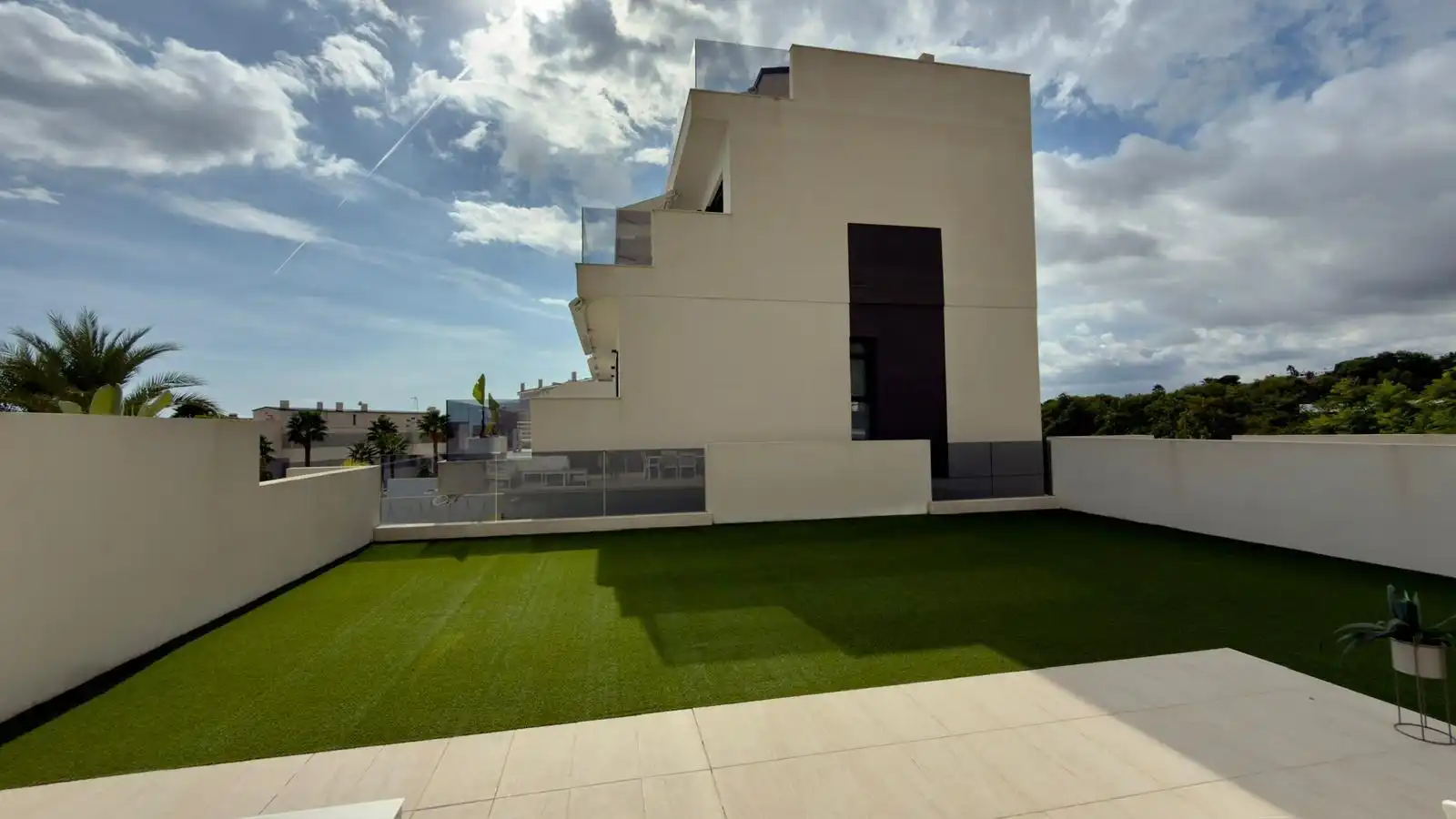 Casa o chalet de alquiler en Calle Londres, 9, Golf Bahía