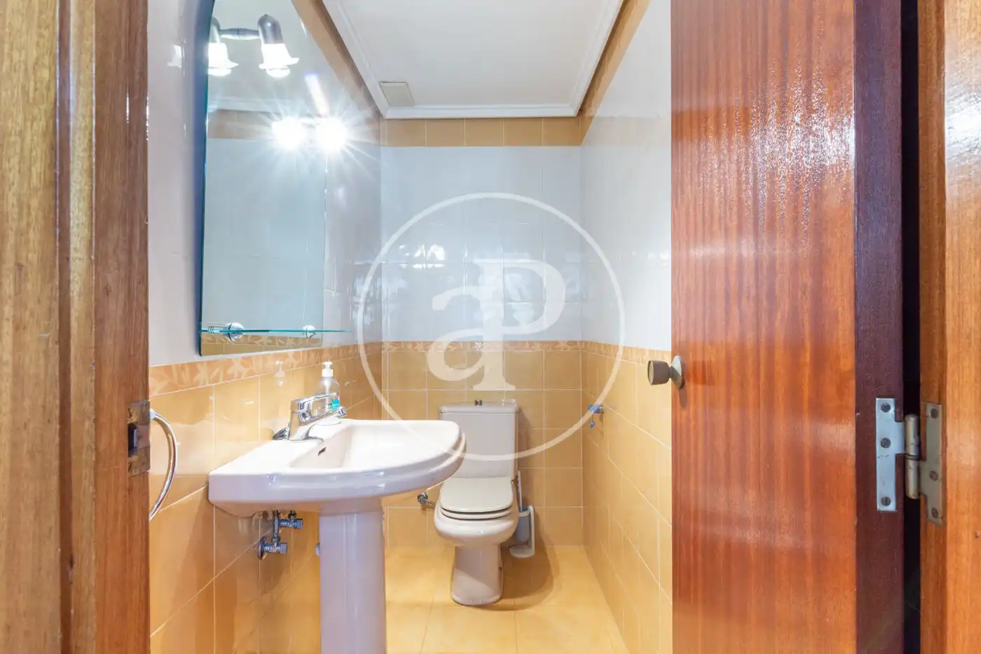 Baño de Piso de alquiler en Sagunto / Sagunt con Calefacción, Terraza y Amueblado