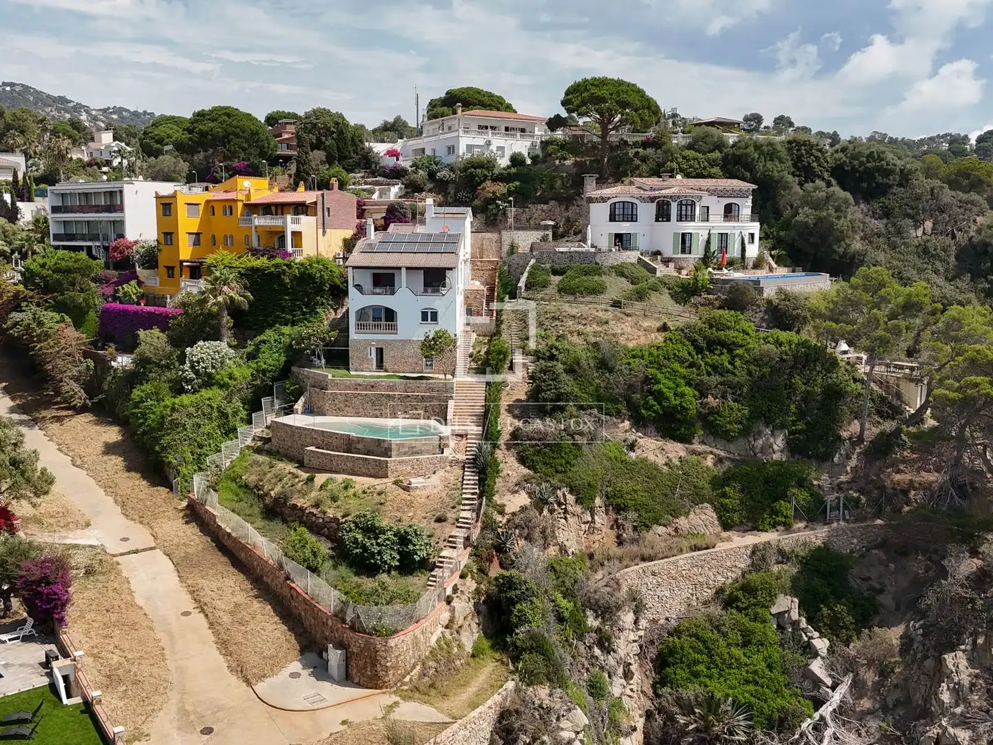 Vista exterior de Casa o xalet en venda en Lloret de Mar amb Aire condicionat, Jardí privat i Traster