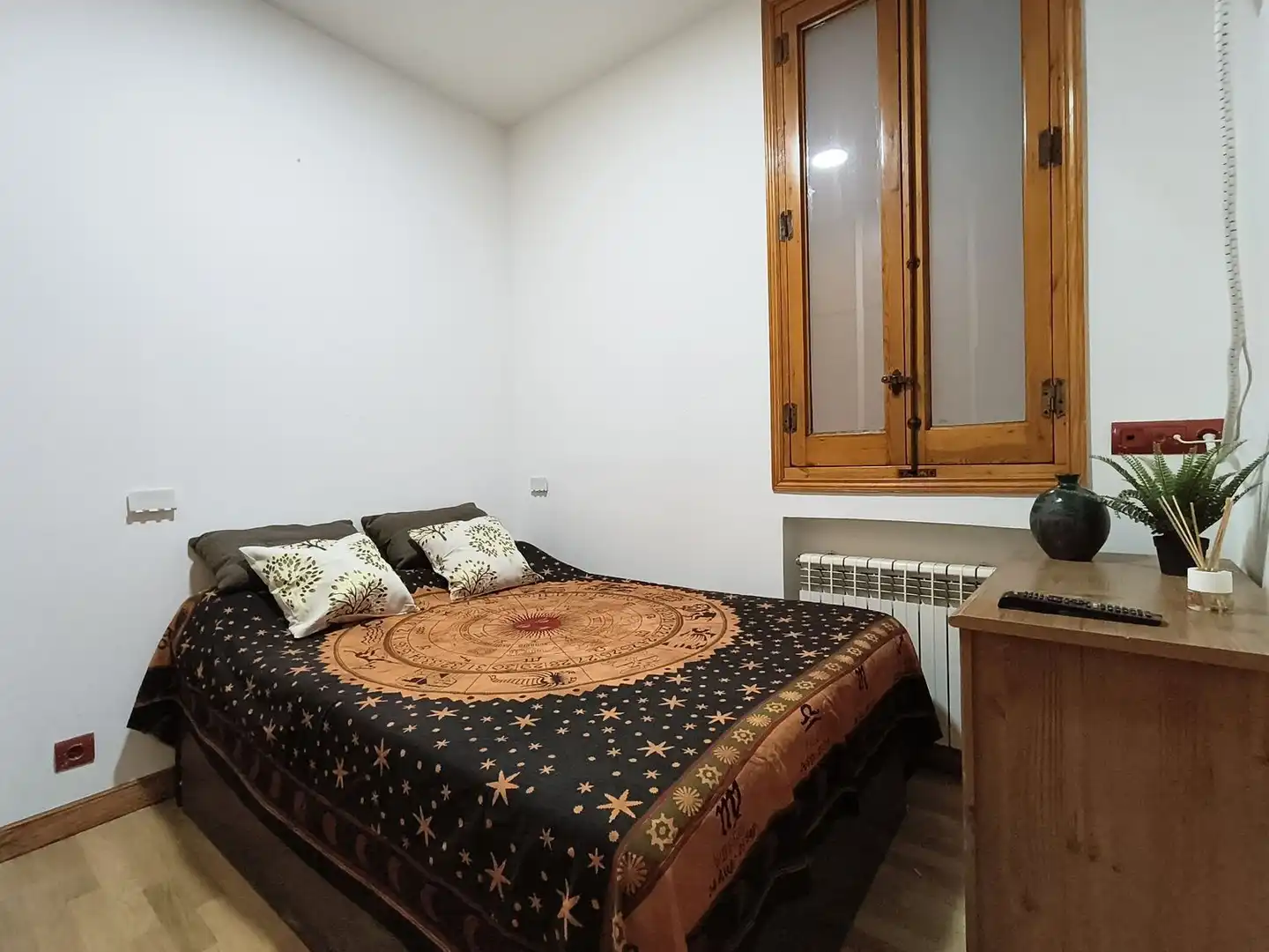 Habitación de Piso de alquiler en Madrid con Calefacción, Terraza y Amueblado