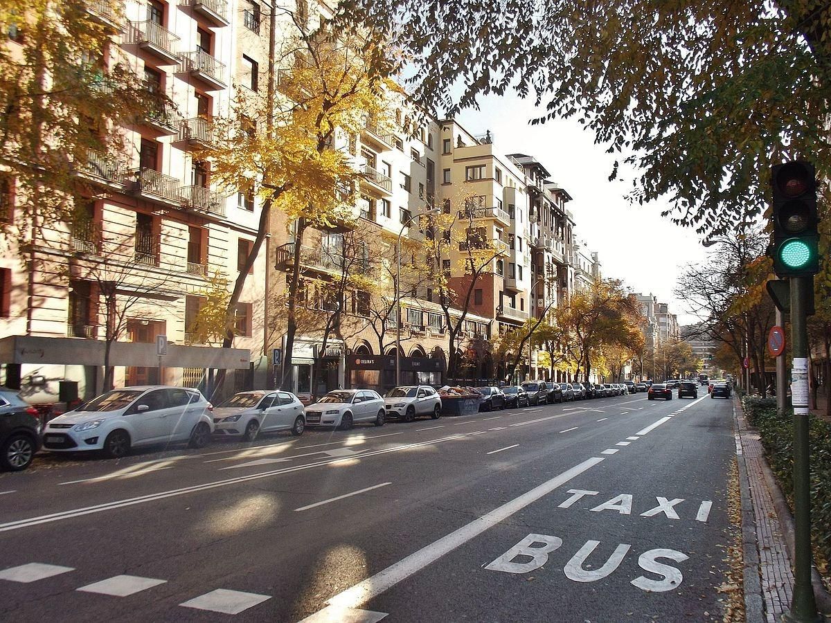 Vista exterior de Pis en venda en  Madrid Capital amb Aire condicionat, Calefacció i Piscina comunitària