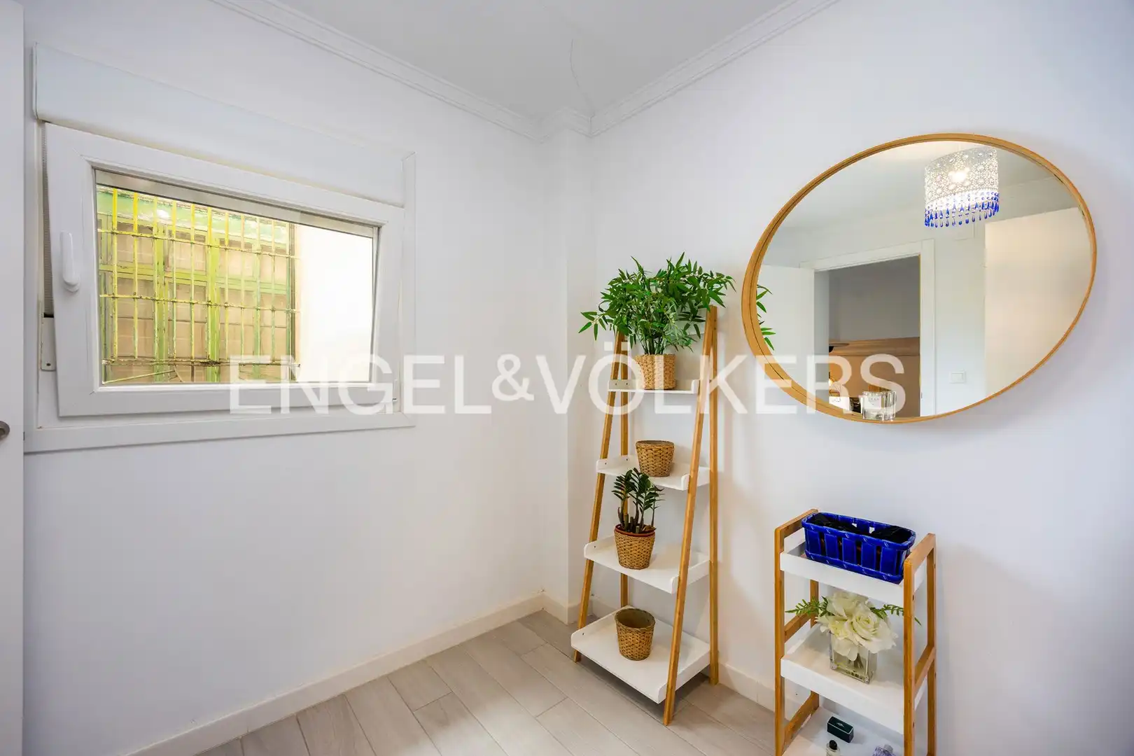 Piso en venta en Cádiz con Calefacción, Amueblado y Balcón