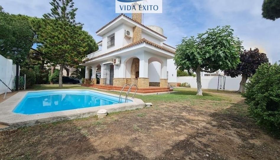 Foto 1 de Casa o xalet en venda a Aguadulce - Almadraba - Punta Candor, Cádiz
