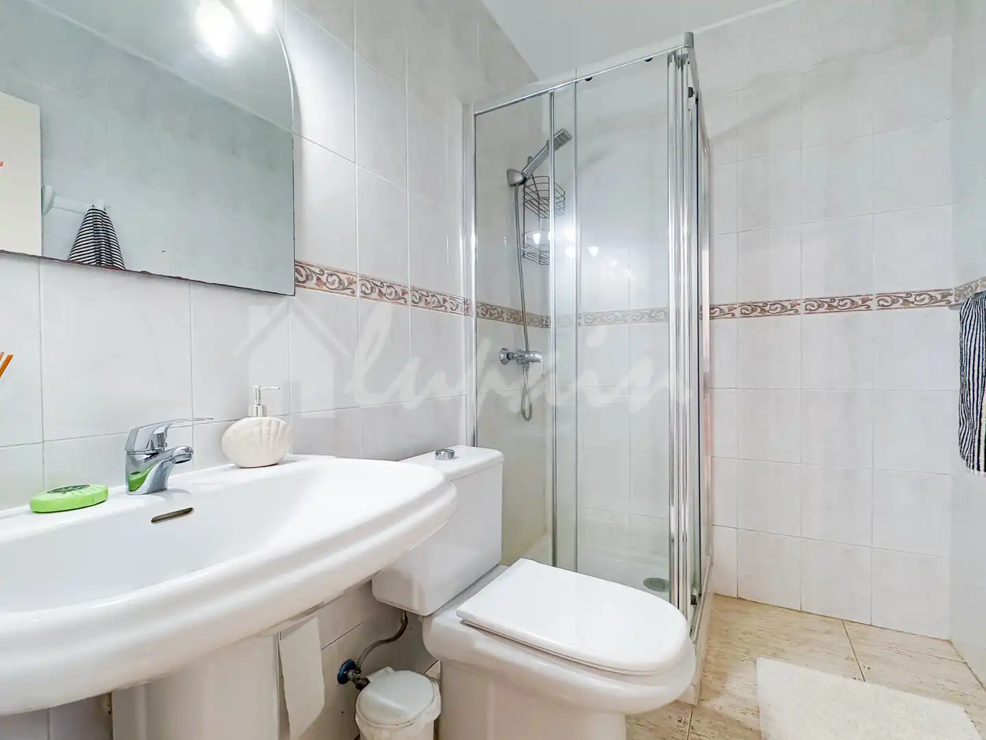 Bany de Apartament en venda en Adeje amb Calefacció